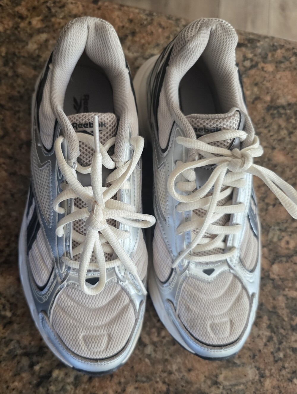 Reebok Womens White and Silver Athletic Sneakers